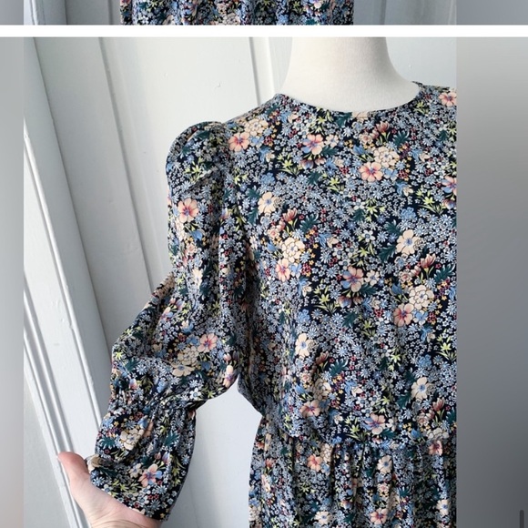 Never Fully Dressed Printed Maxi Dress - Picture 7 of 12